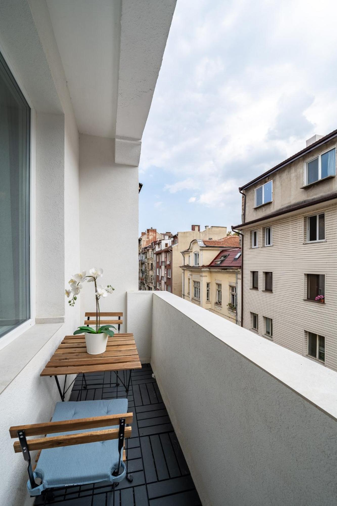 Bright & Sunny Stylish Apt With 2Bdr And 2Bth โซเฟีย ภายนอก รูปภาพ