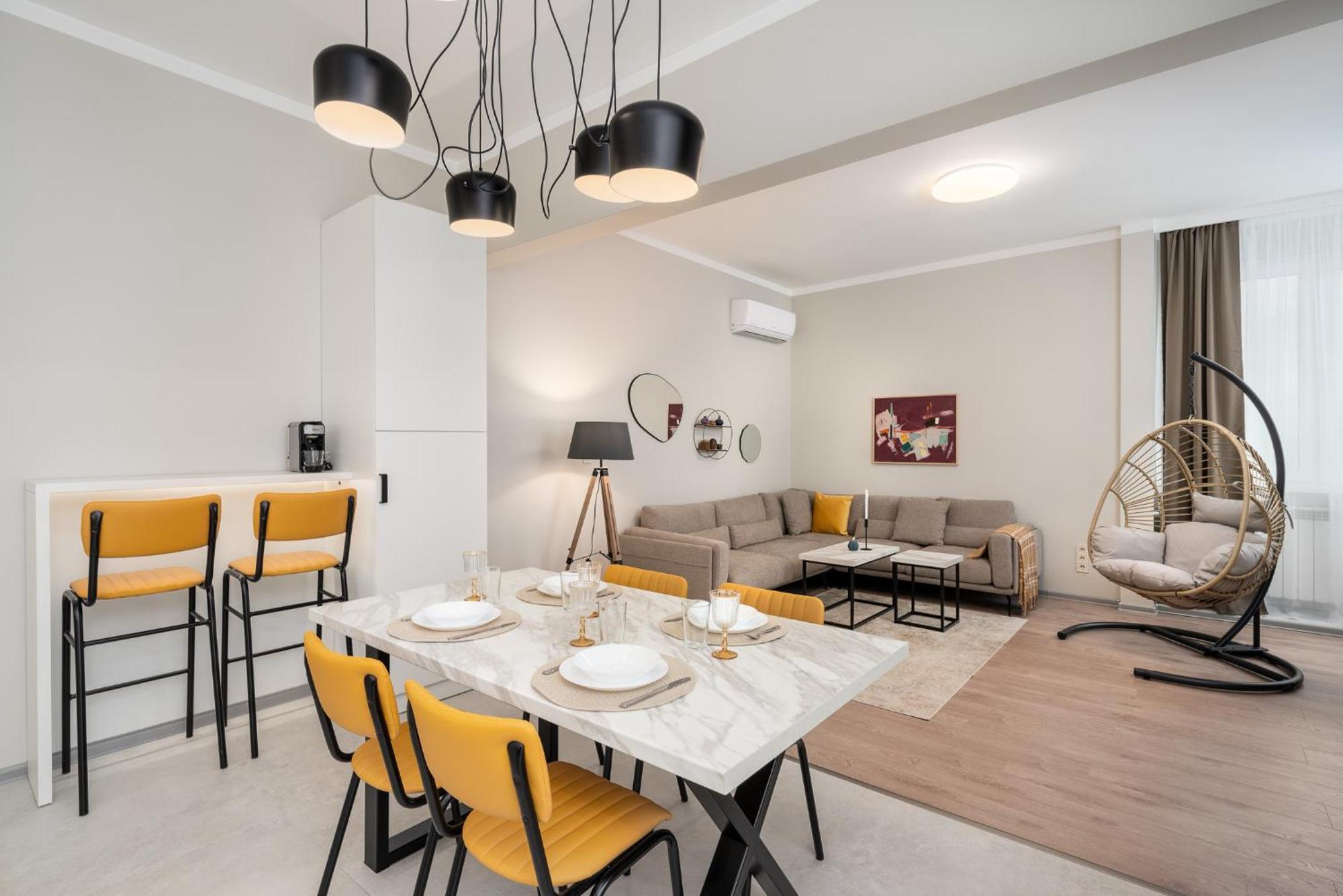 Bright & Sunny Stylish Apt With 2Bdr And 2Bth โซเฟีย ภายนอก รูปภาพ