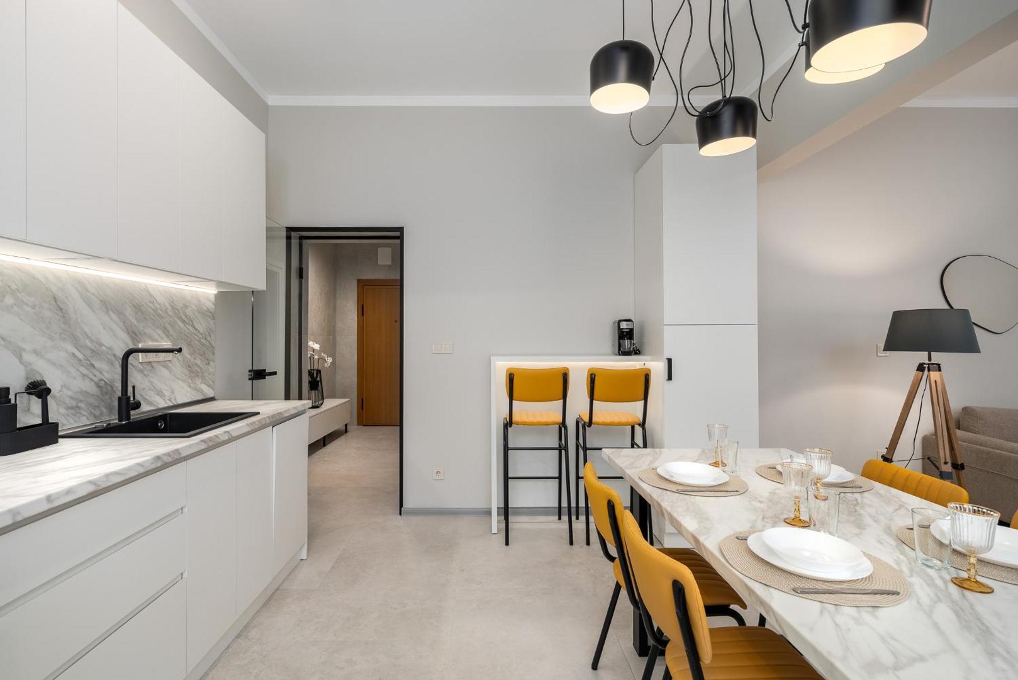Bright & Sunny Stylish Apt With 2Bdr And 2Bth โซเฟีย ภายนอก รูปภาพ